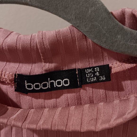 Sleek Pink Dress - Picture 3 of 3